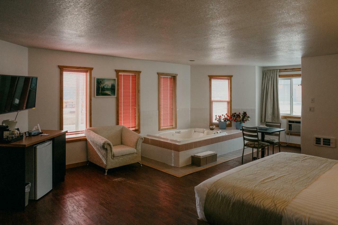 Golden Village Lodge Экстерьер фото